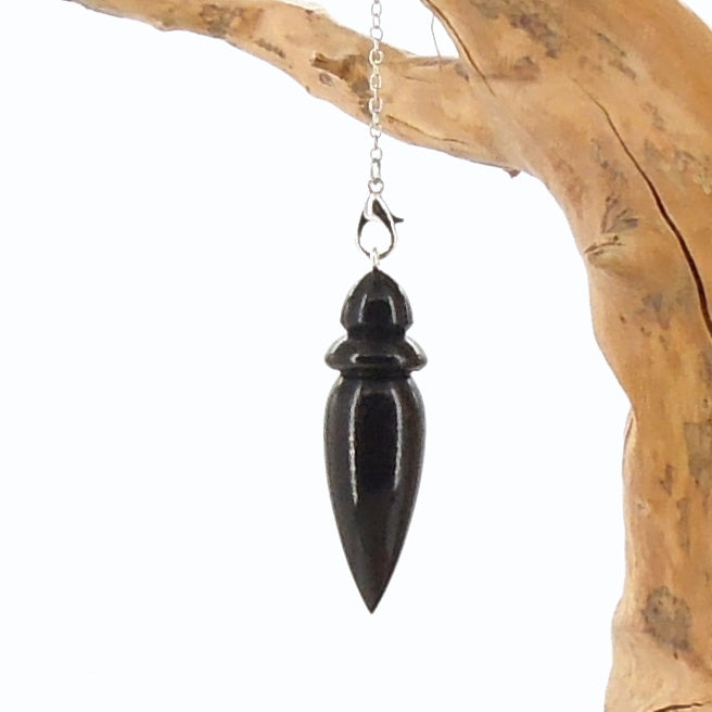 Pendule artisanal divinatoire de radiesthésie en ébène avec chainette.