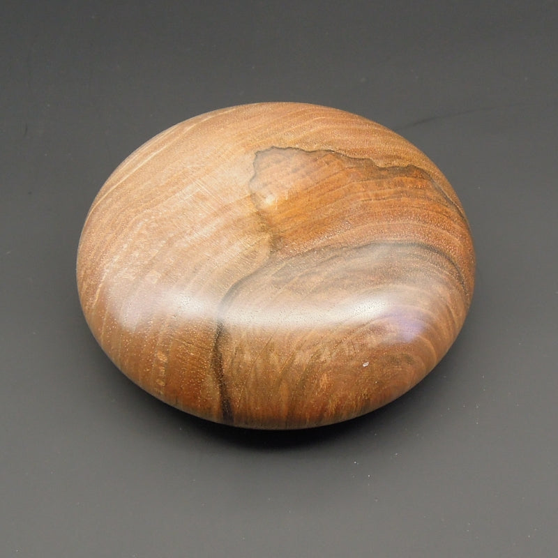 Bougeoir bois de noyer de Bourgogne.