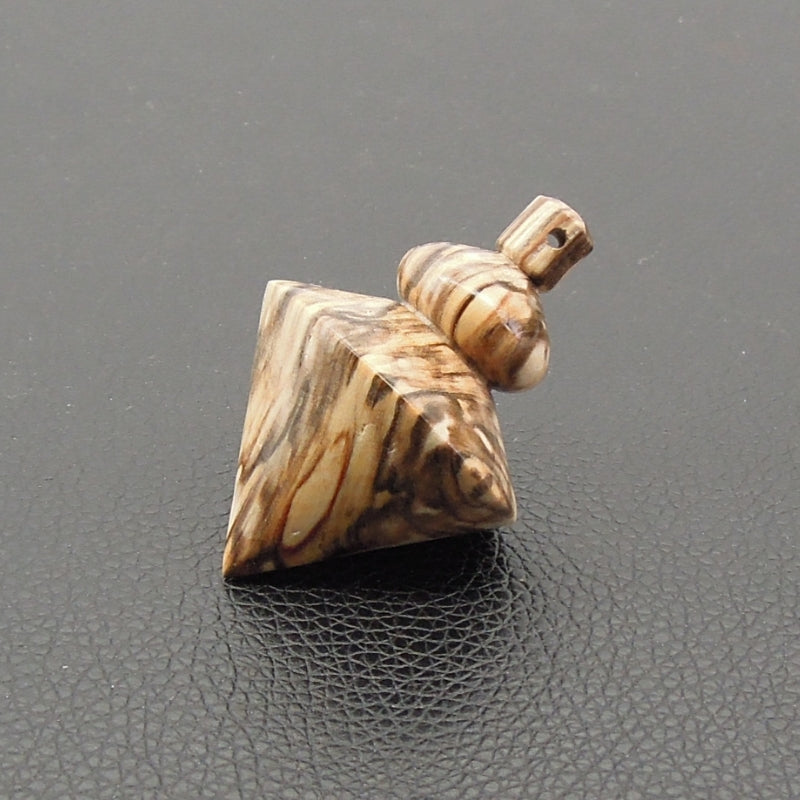 Pendule artisanal divinatoire boule en charme échauffé avec oeilleton. (Copie)