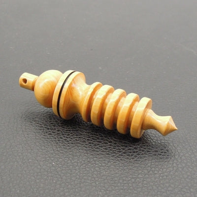 Pendule artisanal de radiesthésie en buis avec oeilleton