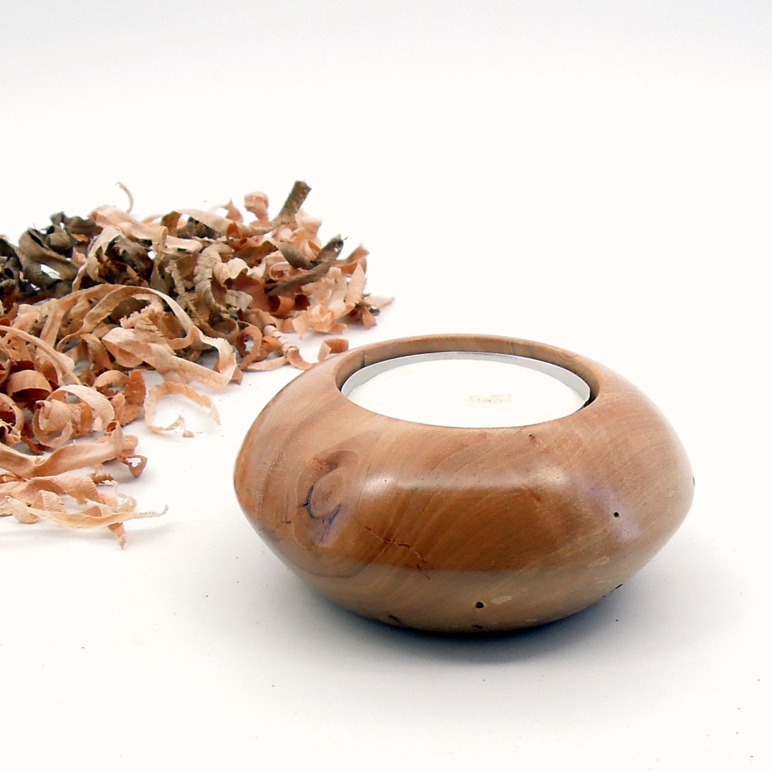 Bougeoir bois de pommier de Bourgogne.