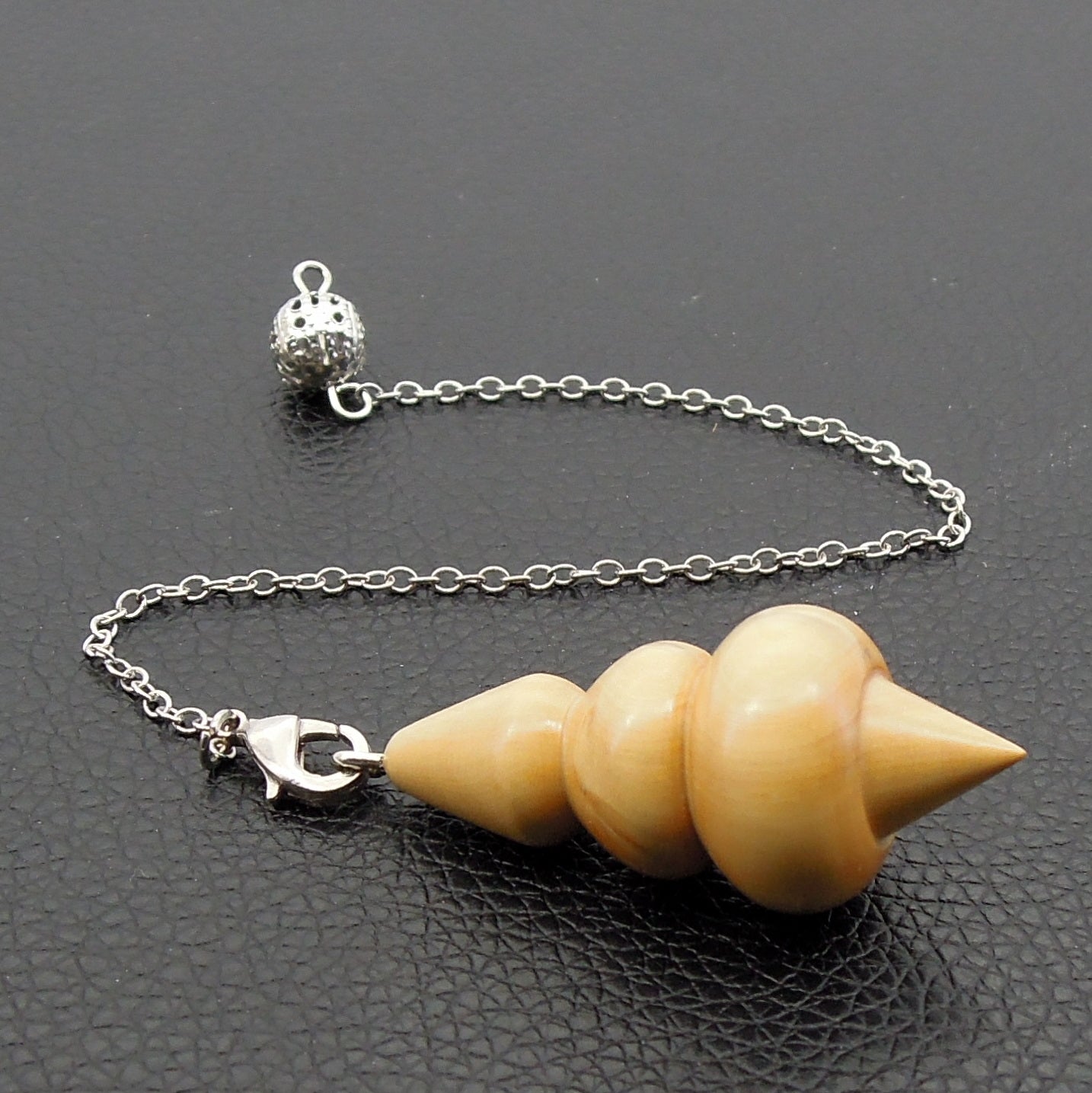 Pendule radiesthésie en bois