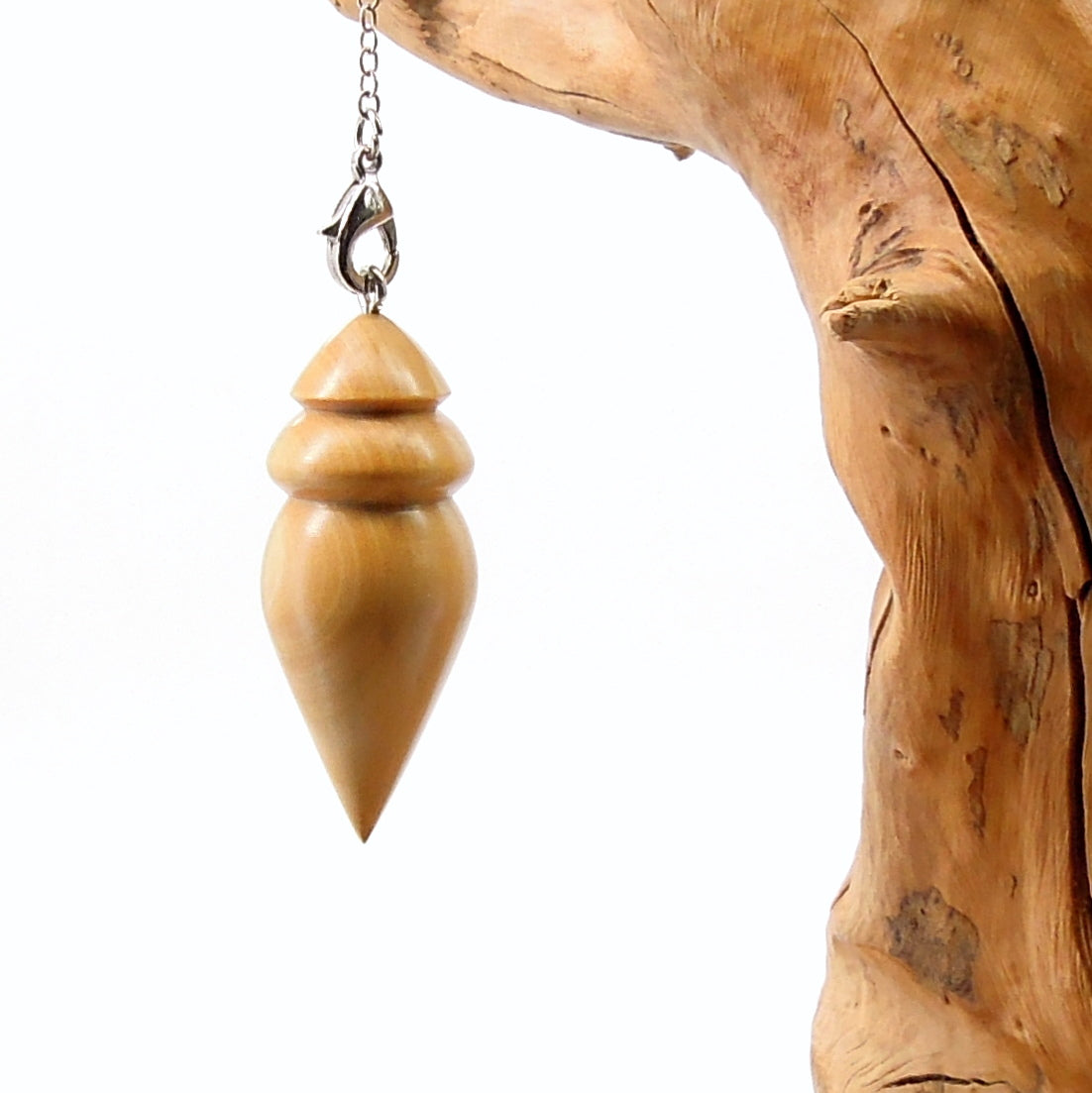 Pendule de radiesthésie en bois de buis