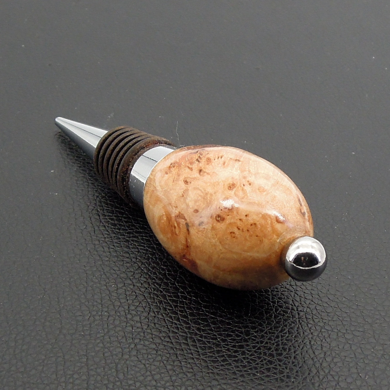 Bouchon bois loupe érable sur monture inox
