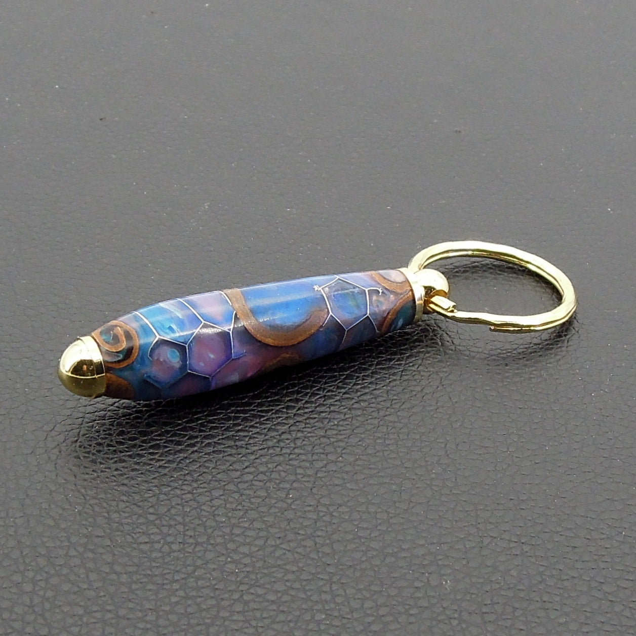 Porte clefs résine inclusion cannelle