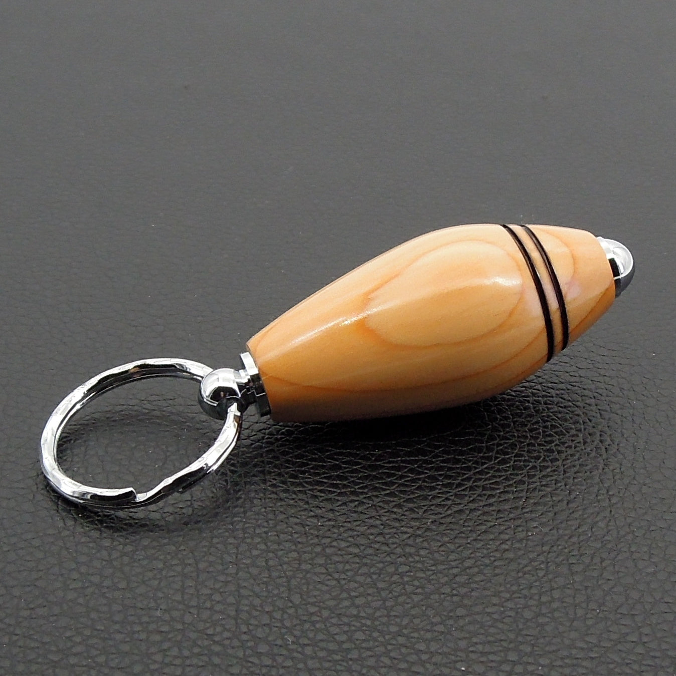 Porte clefs if.