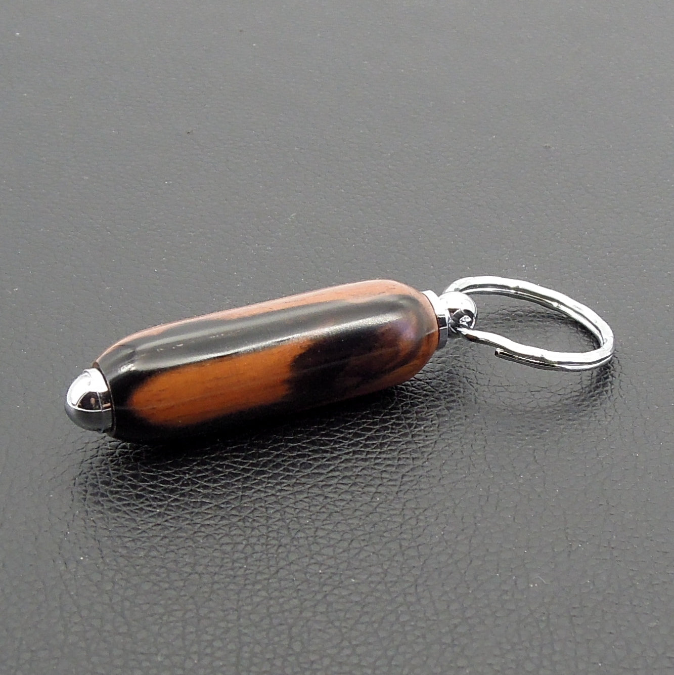 Porte clefs ébène.