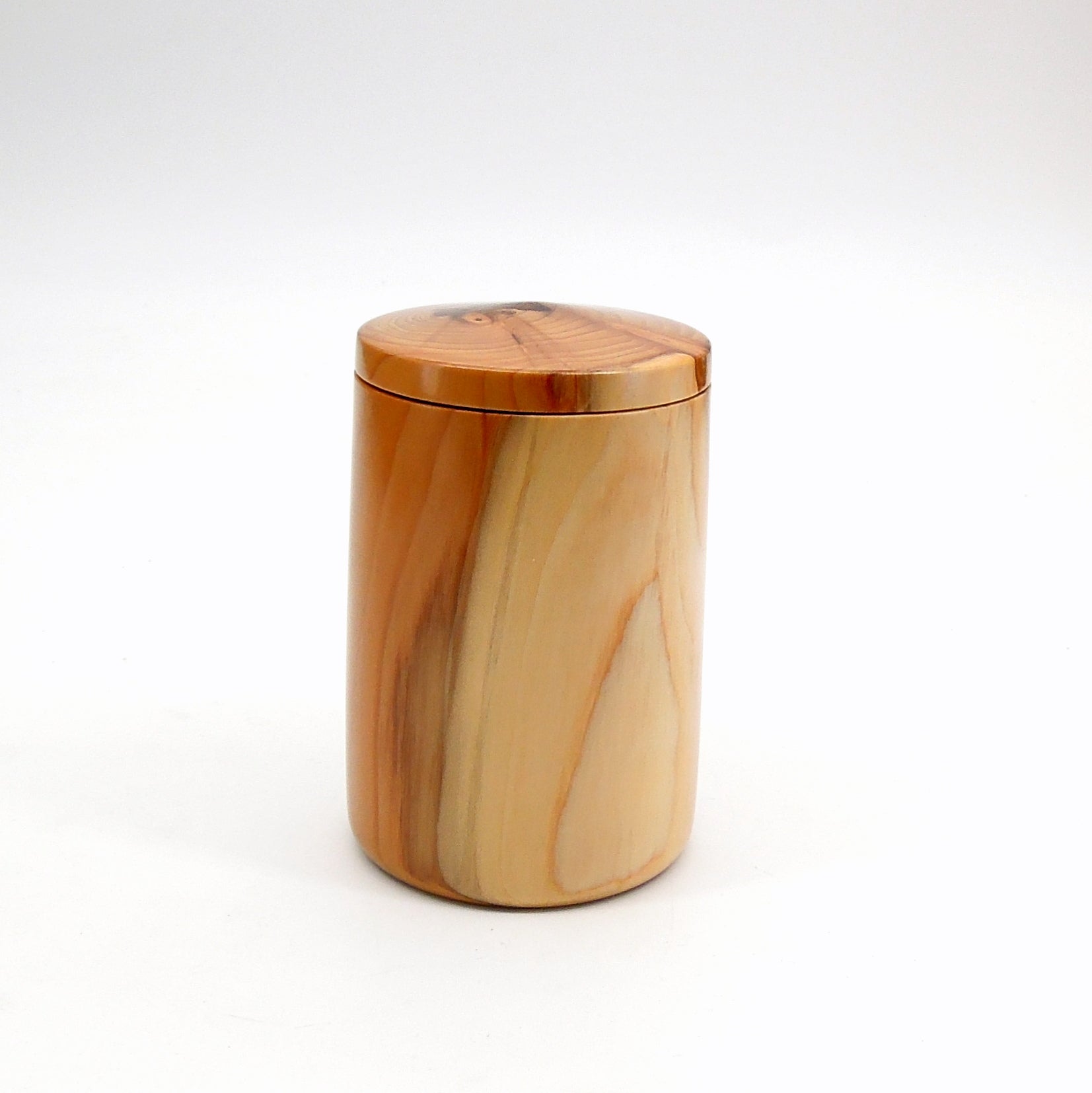 Boite en bois d'if de Bourgone.