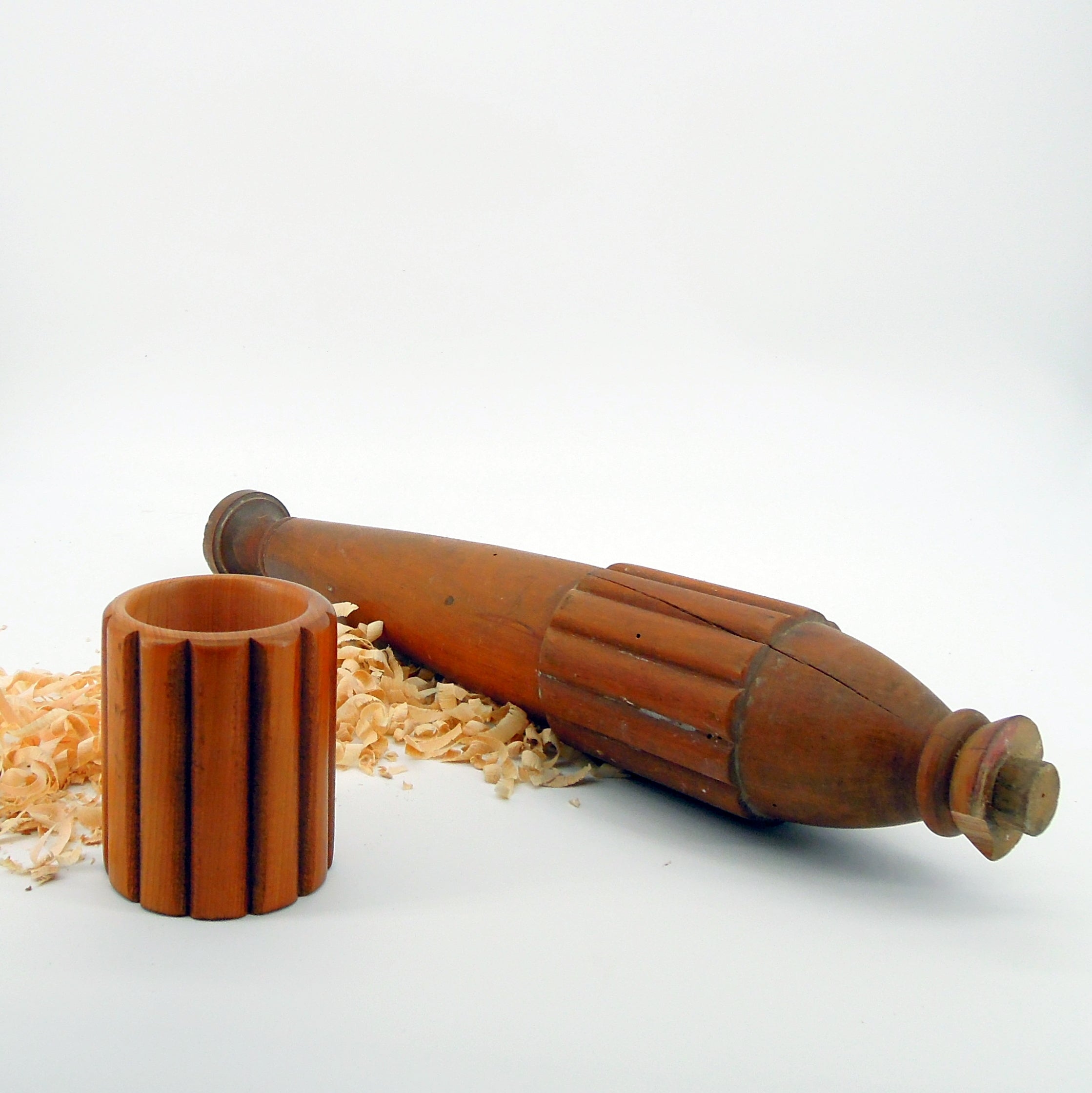 Pot à crayon en bois de noyer