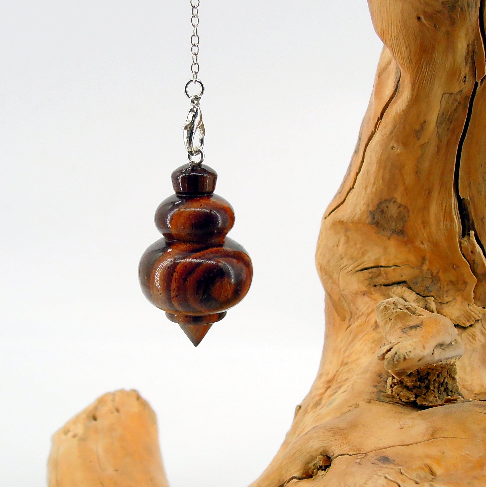 Pendule divinatoire artisanal en aubier et coeur de cocobolo
