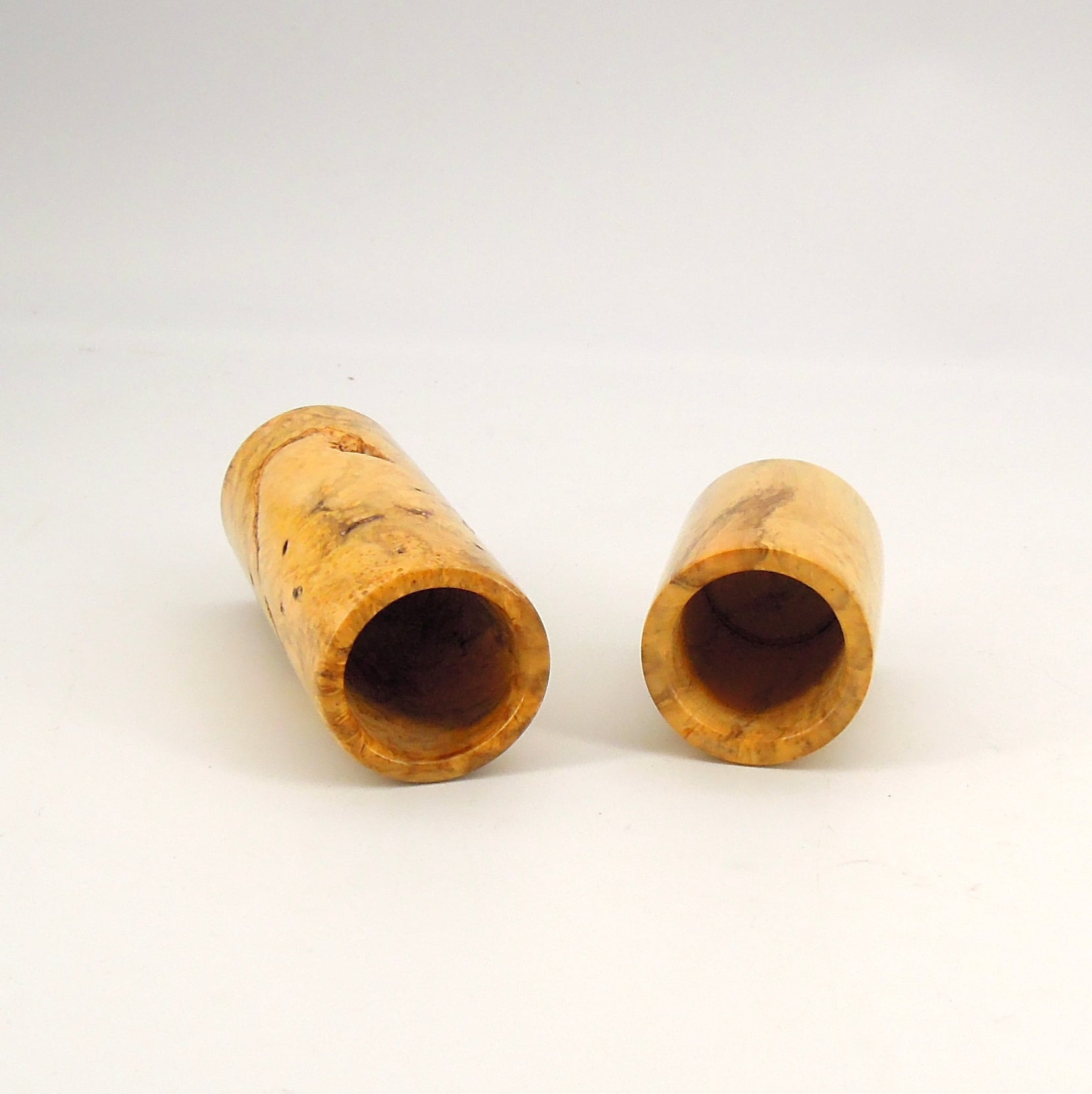 Duo de petits pots en vieux bois de buis avec loupe