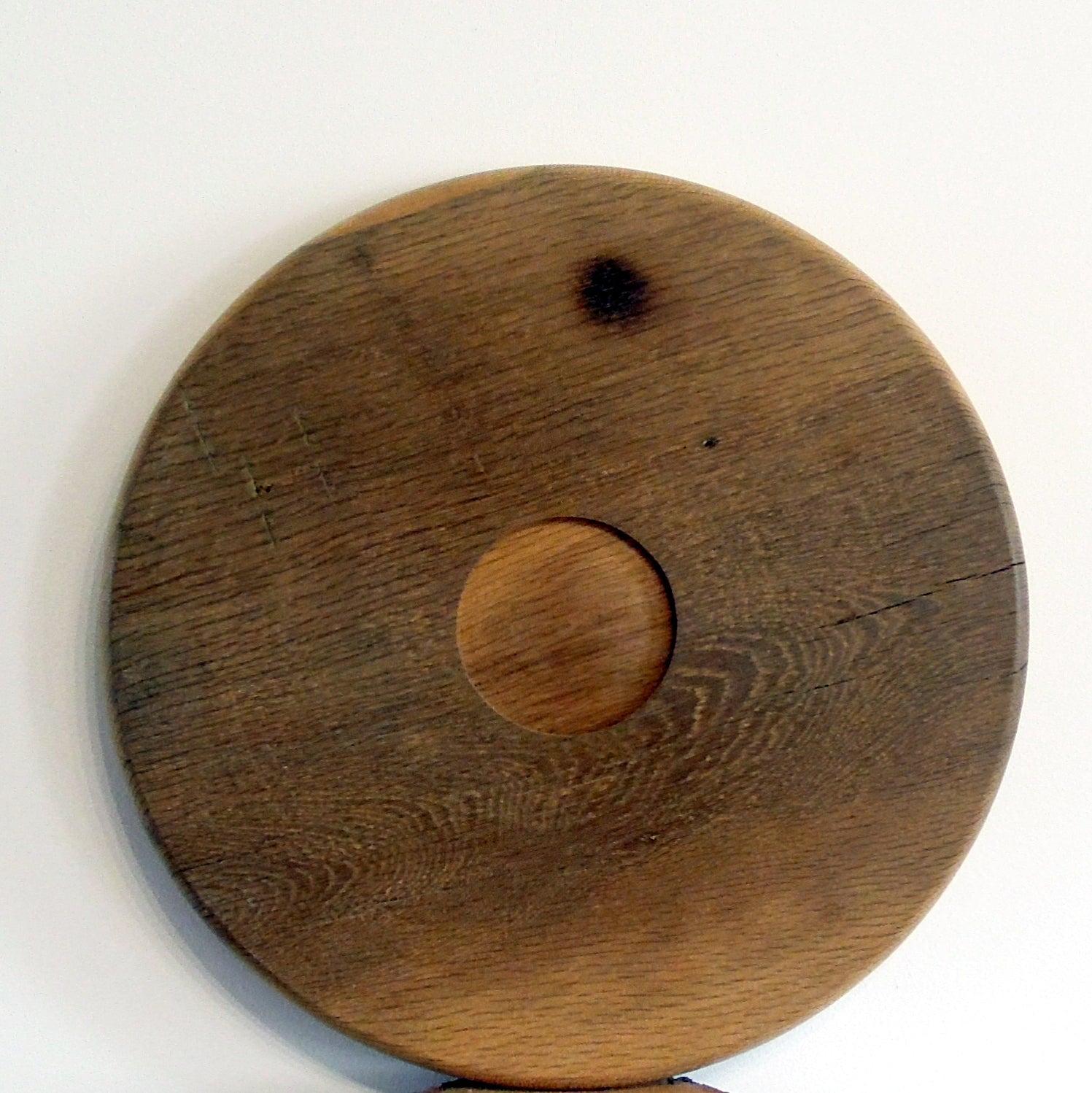 Miroir en bois de chêne de Bourgogne.