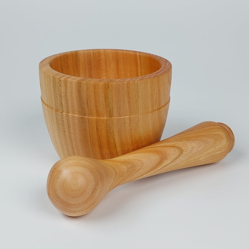 Mortier et Pilon en Bois #1