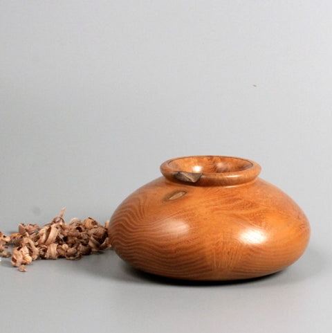 Pot en bois de robinier de Bourgogne. #1
