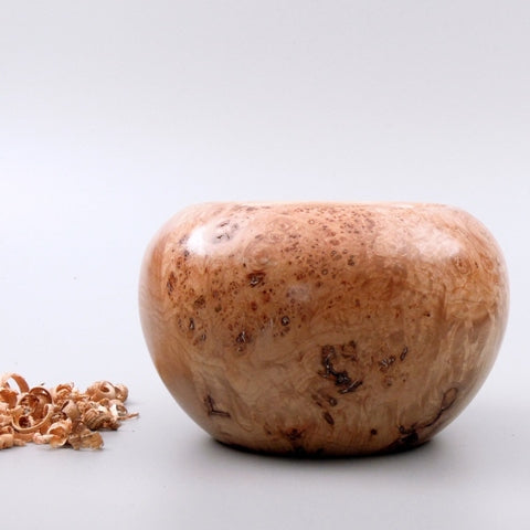Pot en bois d’érable de Bourgogne. (présence de loupe) #1