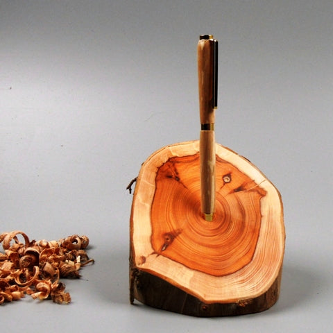 Stylo en bois de hêtre de Bourgogne. #1