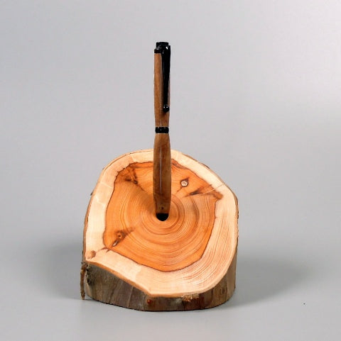 Stylo en bois... inconnu. #1