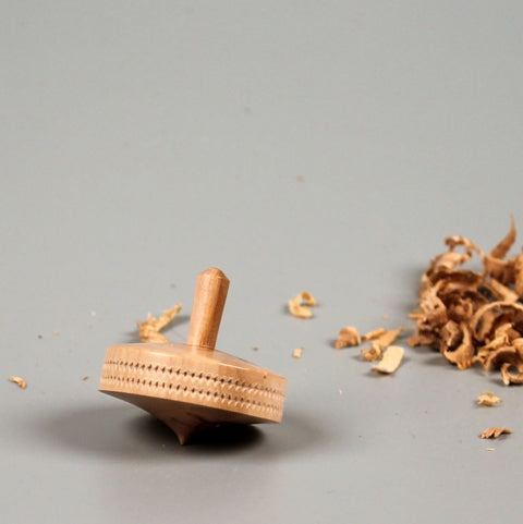 Toupie en bois de cornouiller de Bourgogne. #8