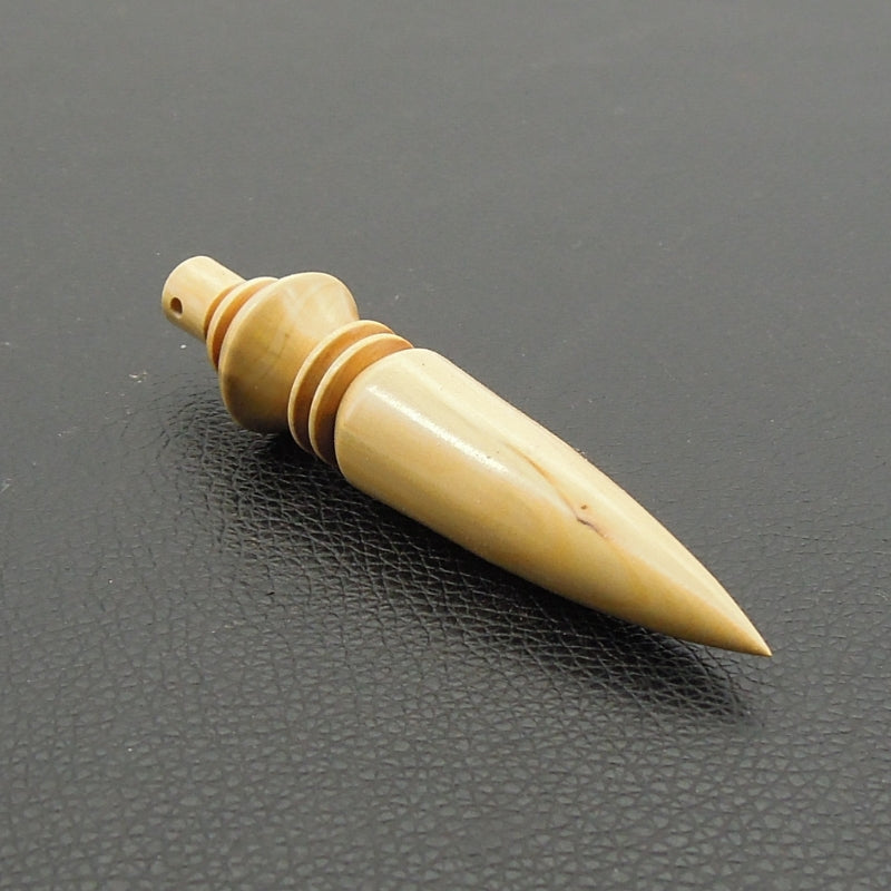 Pendule artisanal de radiesthésie en buis avec oeilleton.