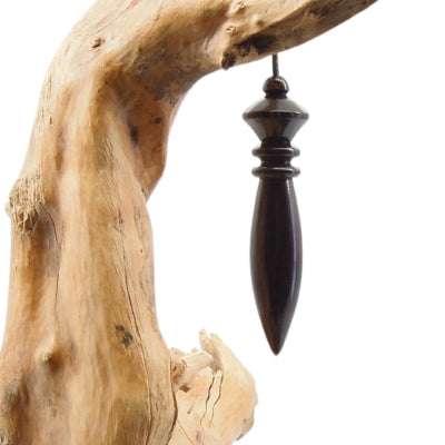 Pendule artisanal de radiesthésie en bois de fer cordon collé