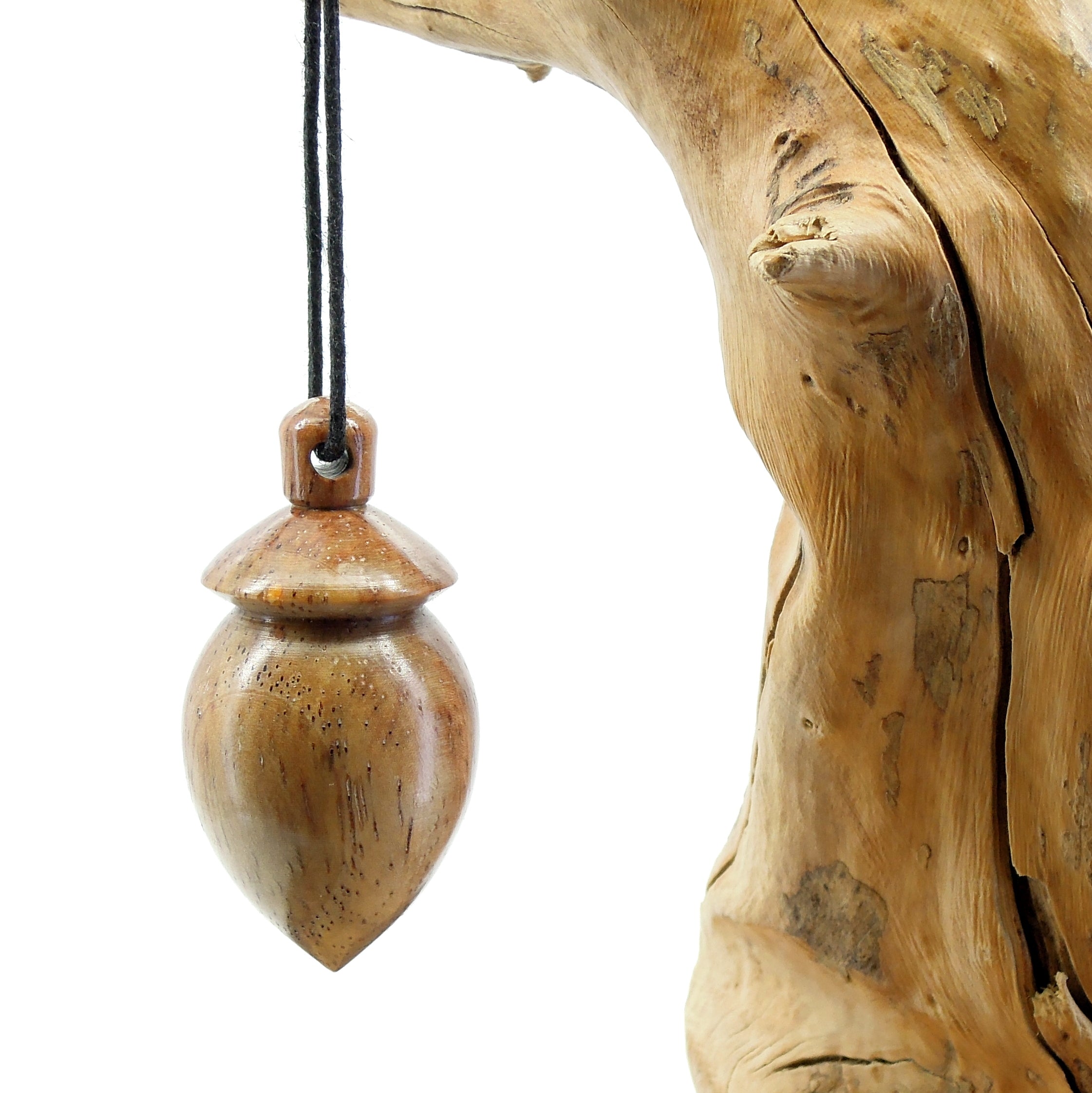 Pendule artisanal divinatoire en aubier de cocobolo avec oeilleton