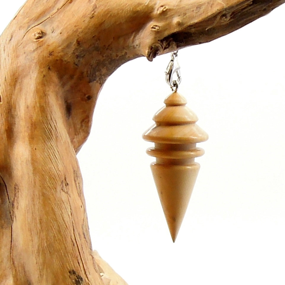 Pendule en bois de buis