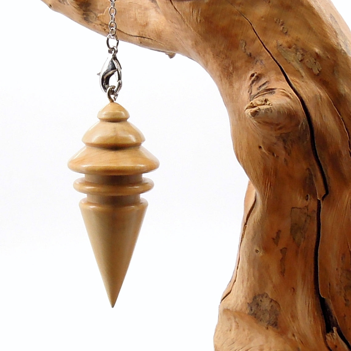 Pendule en bois de buis
