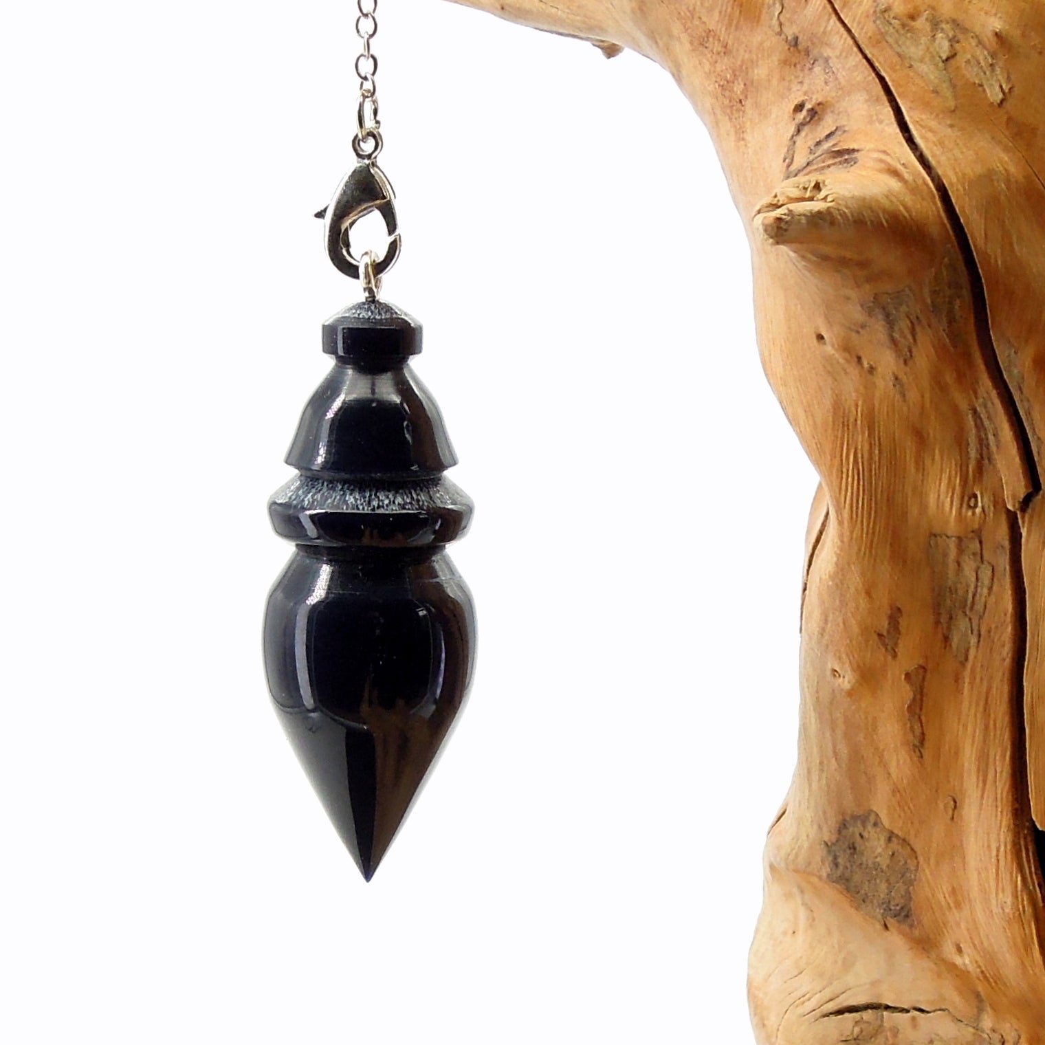Pendule de radiesthésiste artisanal