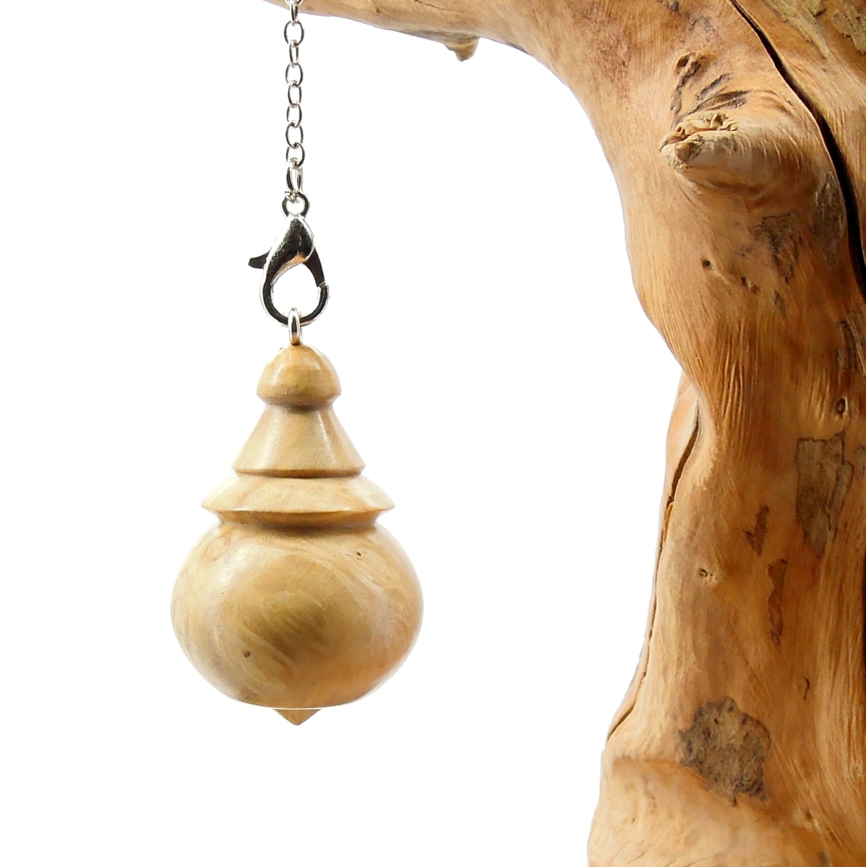 Pendule en loupe de buis