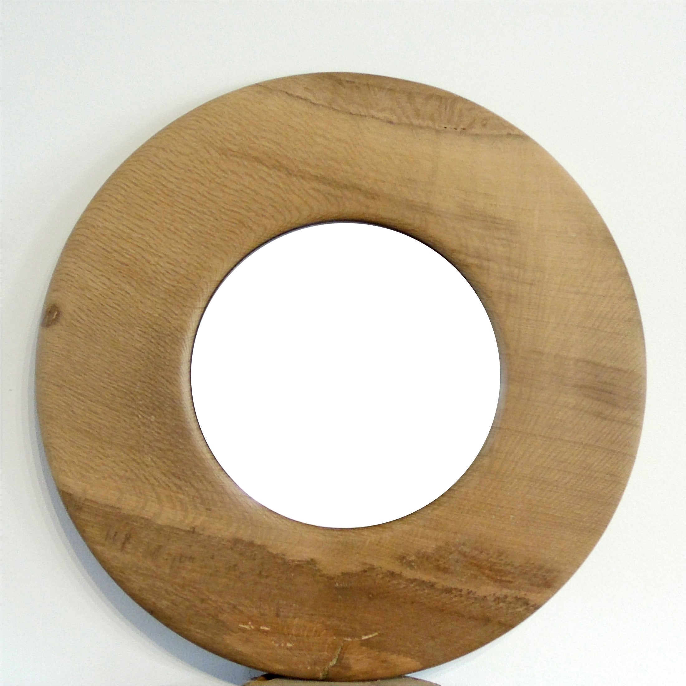 Miroir en bois de chêne de Bourgogne.